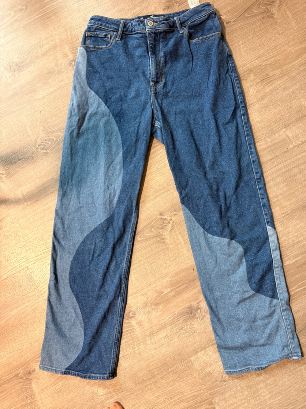 Hollister Two-Tone Blue Wave Straight Jeans